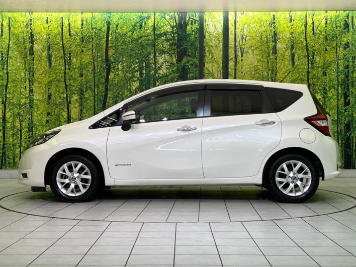 2018 Nissan Note DAA-HE12 (UW-69f066d5e2cce)[11]