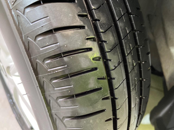 2018 Nissan Note DAA-HE12 (UW-69f066d5e2cce)[17]