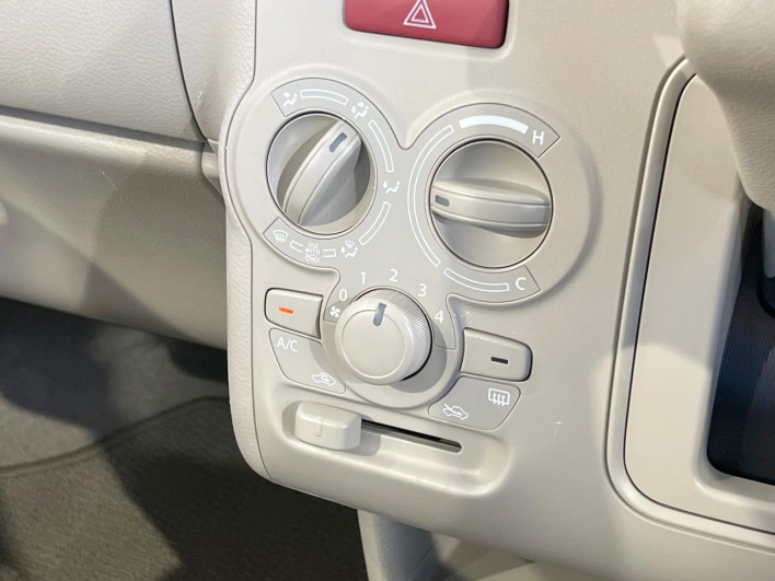 2016 Suzuki ALTO Lapin DBA-HE33S (UW-69f066d7d8a6a)[18]