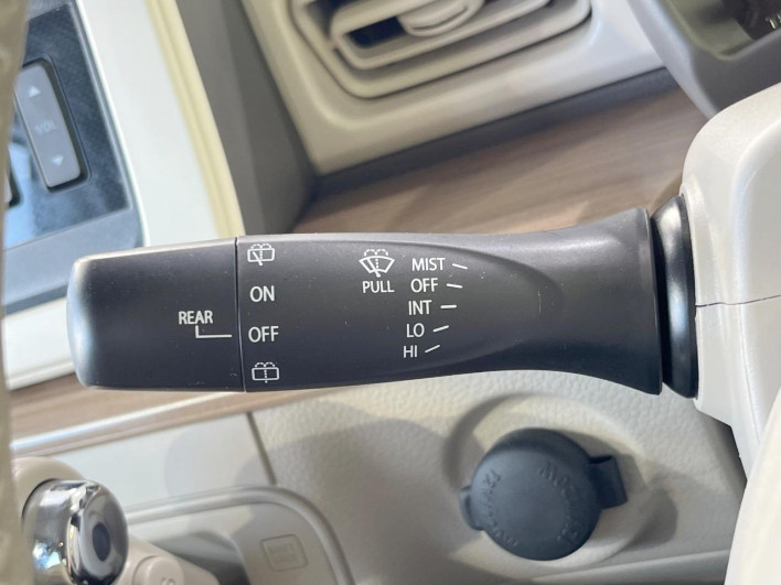 2016 Suzuki ALTO Lapin DBA-HE33S (UW-69f066d7d8a6a)[15]