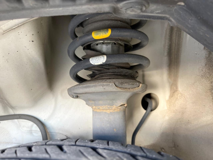 2016 Suzuki ALTO Lapin DBA-HE33S (UW-69f066d7d8a6a)[9]