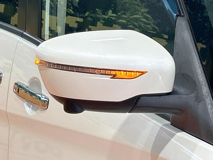 2018 Nissan Serena DAA-HFC27 (UW-69f066db2b858)[16]