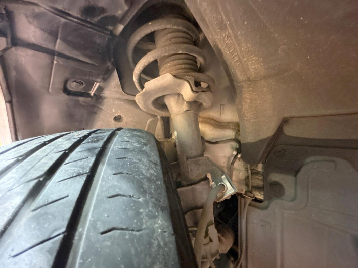 2018 Nissan Serena DAA-HFC27 (UW-69f066db2b858)[15]