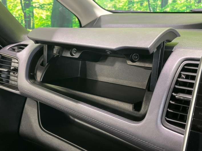 2021 Nissan Serena 6AA-HFC27 (UW-69f066db8d016)[6]