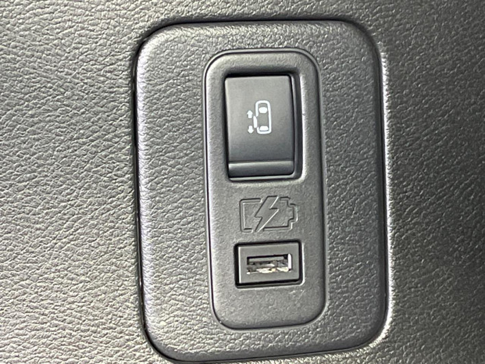 2021 Nissan Serena 6AA-HFC27 (UW-69f066dd29bae)[5]