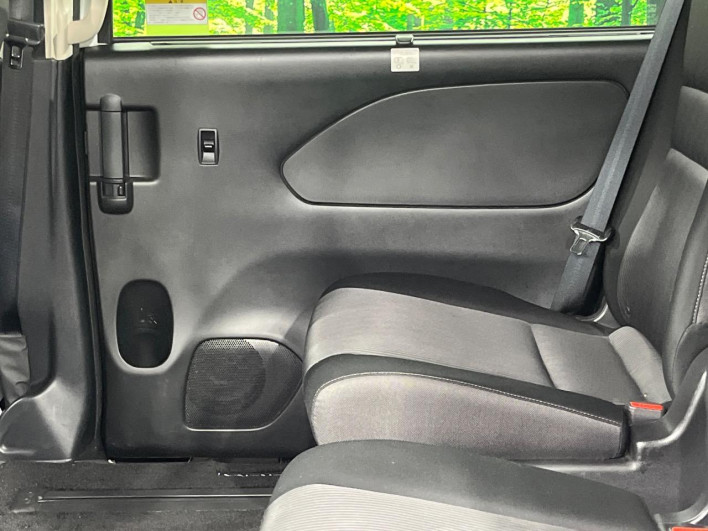 2021 Nissan Serena 6AA-HFC27 (UW-69f066dd541a3)[17]