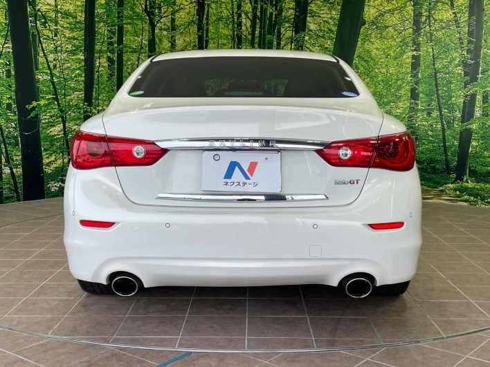 2014 Nissan Skyline DAA-HV37 (UW-69f066df3f49d)[13]