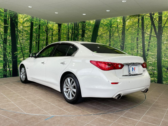 2014 Nissan Skyline DAA-HV37 (UW-69f066df3f49d)[12]