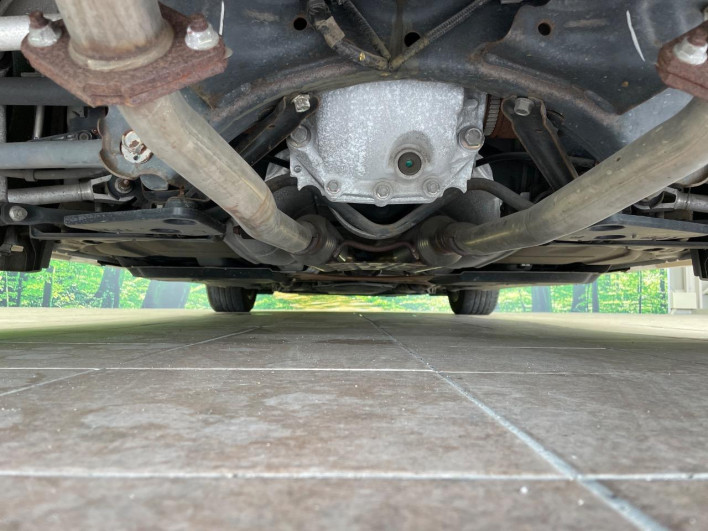 2014 Nissan Skyline DAA-HV37 (UW-69f066df3f49d)[27]