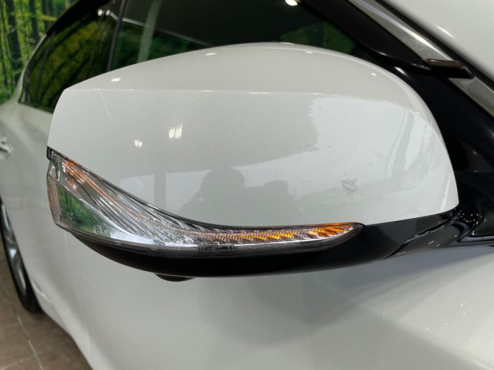 2014 Nissan Skyline DAA-HV37 (UW-69f066df3f49d)[19]