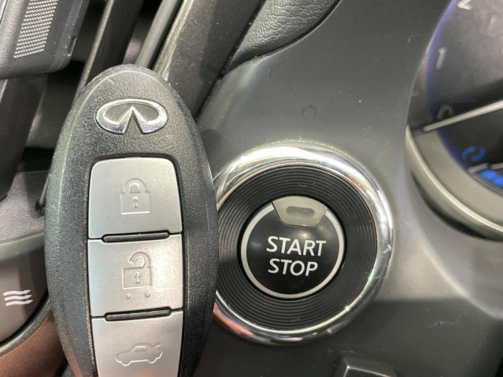 2014 Nissan Skyline DAA-HV37 (UW-69f066df3f49d)[4]