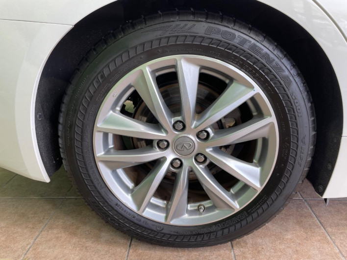 2014 Nissan Skyline DAA-HV37 (UW-69f066df3f49d)[24]