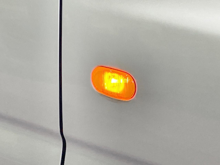 2011 Suzuki Jimny ABA-JB23W (UW-69f066df72c4c)[21]