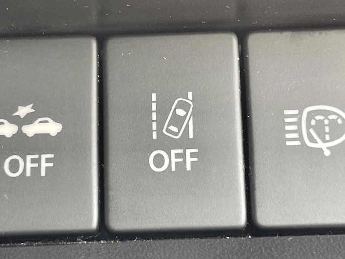 2018 Suzuki Jimny 3BA-JB64W (UW-69f066df7ea36)[18]