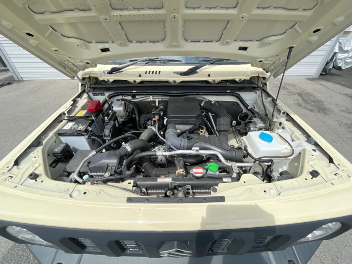 2018 Suzuki Jimny 3BA-JB64W (UW-69f066df7ea36)[10]