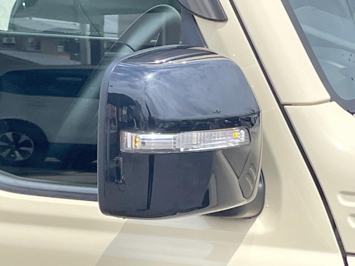 2018 Suzuki Jimny 3BA-JB64W (UW-69f066df7ea36)[8]