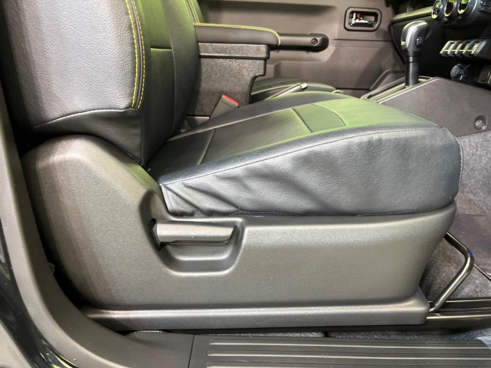 2023 Suzuki Jimny Sierra 3BA-JB74W (UW-69f066e3b860d)[29]