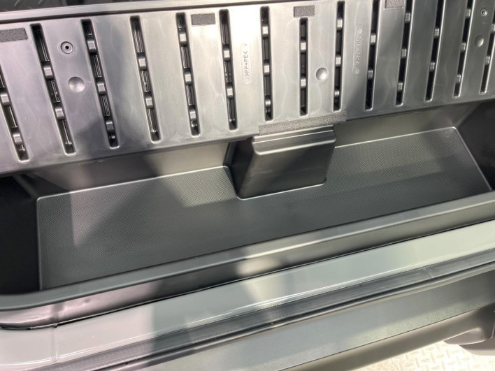 2024 Suzuki Jimny Sierra 3BA-JB74W (UW-69f066e3d5666)[25]