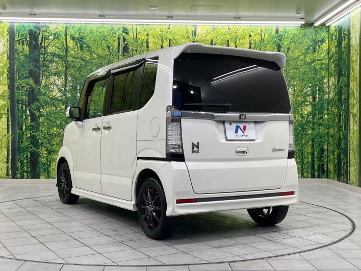 2011 Honda N-BOX CUSTOM DBA-JF1 (UW-69f066e438e29)[28]