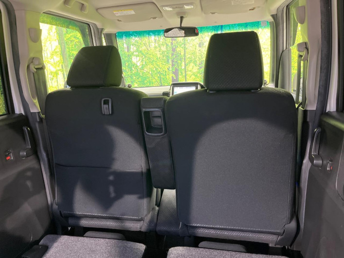 2011 Honda N-BOX CUSTOM DBA-JF1 (UW-69f066e438e29)[26]