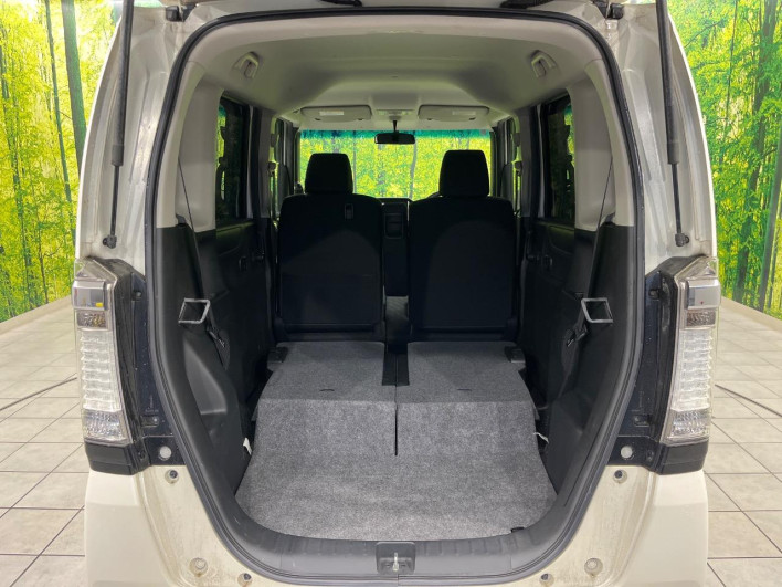 2011 Honda N-BOX CUSTOM DBA-JF1 (UW-69f066e438e29)[24]