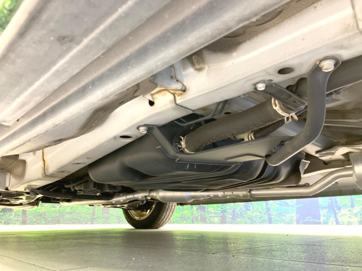 2013 Honda N-BOX CUSTOM DBA-JF1 (UW-69f066e64d7ef)[26]