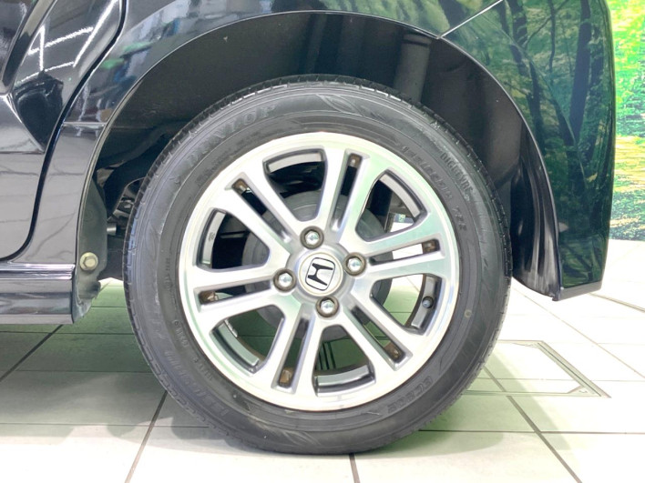 2013 Honda N-BOX CUSTOM DBA-JF1 (UW-69f066e64d7ef)[18]