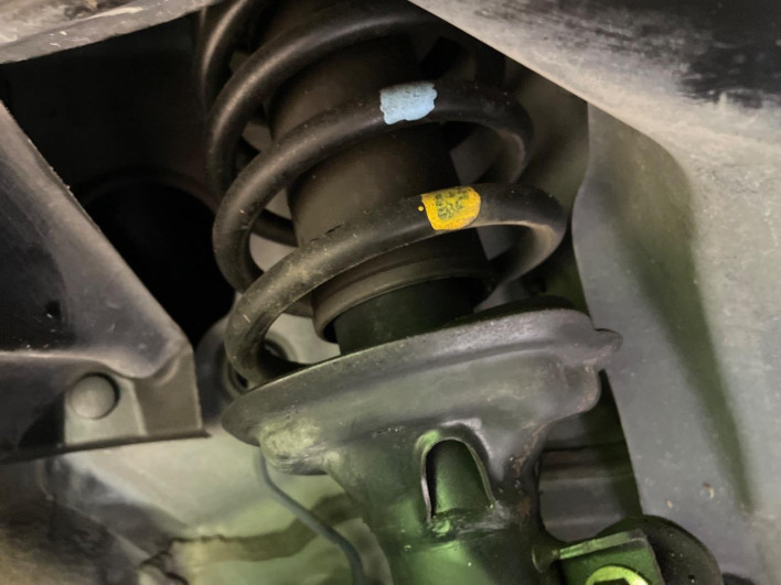 2013 Honda N-BOX CUSTOM DBA-JF1 (UW-69f066e698e02)[28]