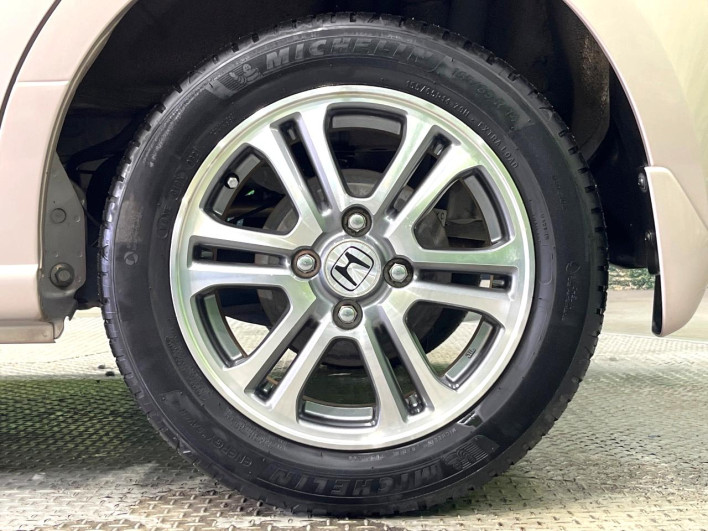 2014 Honda N-BOX DBA-JF1 (UW-69f066e7cf4a4)[18]