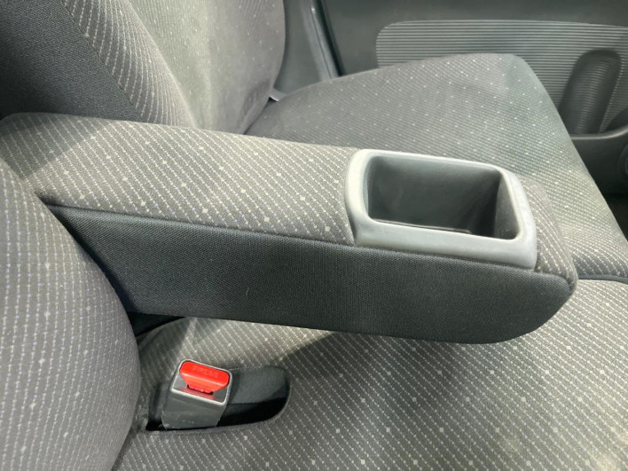 2015 Honda N-BOX DBA-JF1 (UW-69f066e846439)[18]