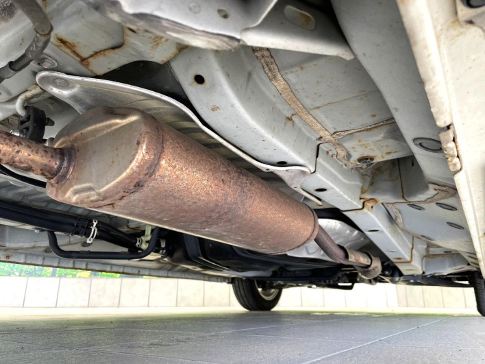 2017 Honda N-BOX CUSTOM DBA-JF1 (UW-69f066ea05cfe)[10]