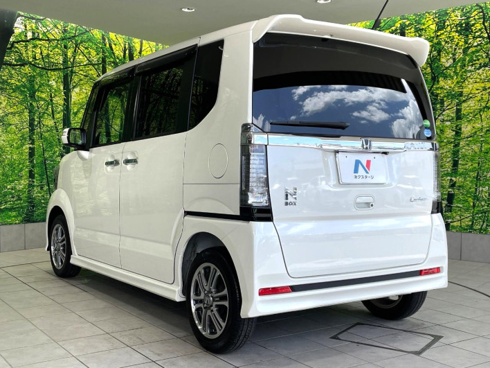 2017 Honda N-BOX CUSTOM DBA-JF1 (UW-69f066ea05cfe)[7]