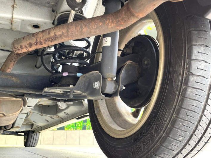 2017 Honda N-BOX CUSTOM DBA-JF1 (UW-69f066ea05cfe)[9]