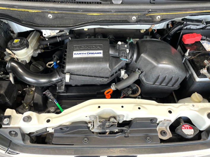 2017 Honda N-BOX CUSTOM DBA-JF1 (UW-69f066ea05cfe)[4]