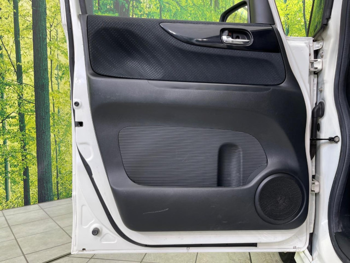 2014 Honda N-BOX CUSTOM DBA-JF1 (UW-69f066ea47fbb)[25]