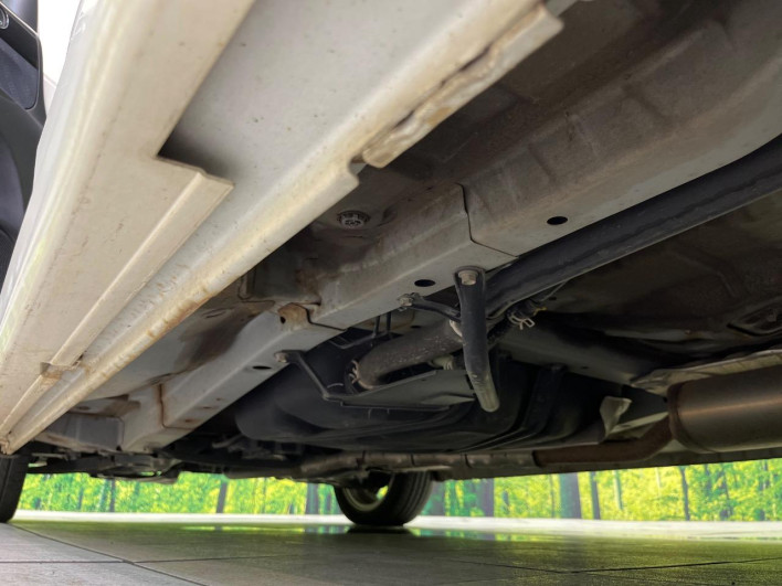 2014 Honda N-BOX CUSTOM DBA-JF1 (UW-69f066ea47fbb)[24]