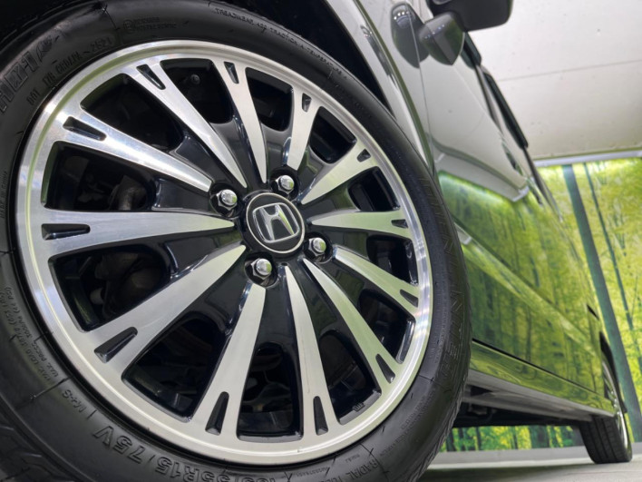 2015 Honda N-BOX CUSTOM DBA-JF1 (UW-69f066ea4b770)[7]