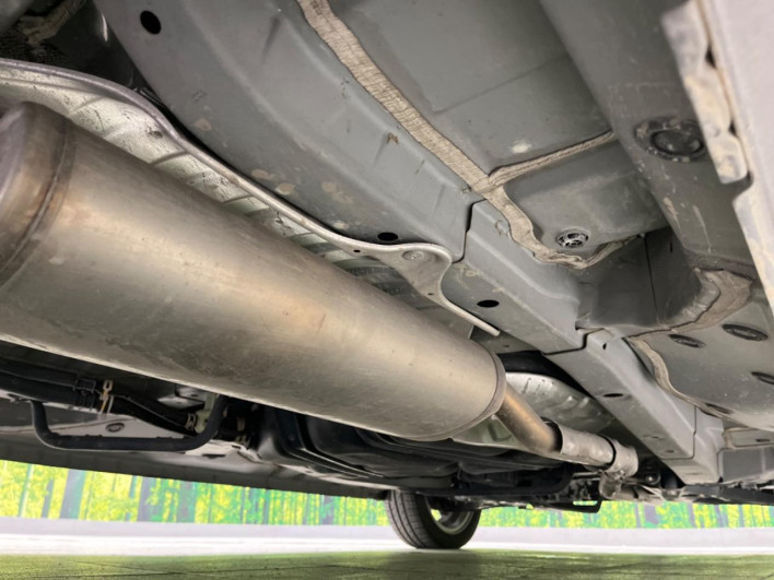 2015 Honda N-BOX CUSTOM DBA-JF1 (UW-69f066ea4b770)[21]