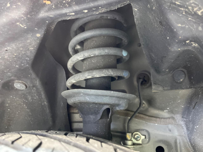 2015 Honda N-BOX CUSTOM DBA-JF1 (UW-69f066ea4b770)[8]