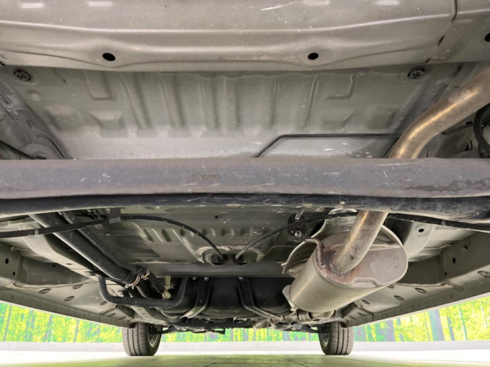 2015 Honda N-BOX CUSTOM DBA-JF1 (UW-69f066ea4b770)[20]