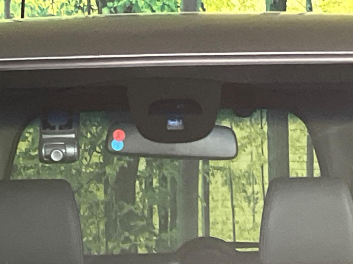 2015 Honda N-BOX CUSTOM DBA-JF1 (UW-69f066ea4b770)[5]