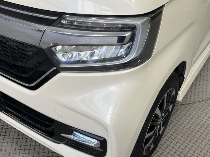 2018 Honda N-BOX CUSTOM DBA-JF3 (UW-69f066ec2a110)[16]