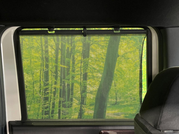 2018 Honda N-BOX CUSTOM DBA-JF3 (UW-69f066ec2a110)[26]