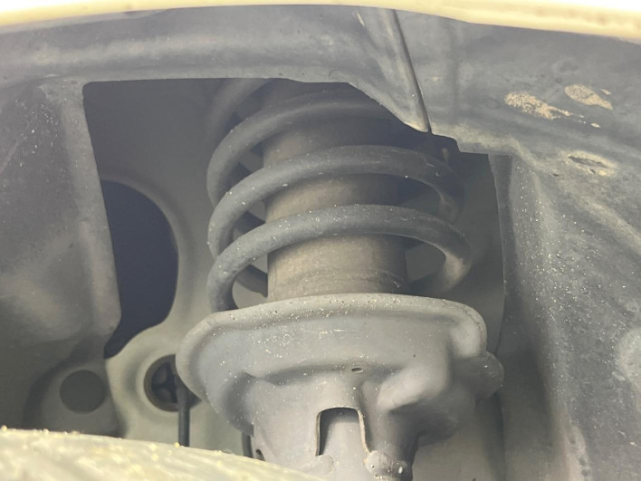 2018 Honda N-BOX CUSTOM DBA-JF3 (UW-69f066ec2a110)[12]