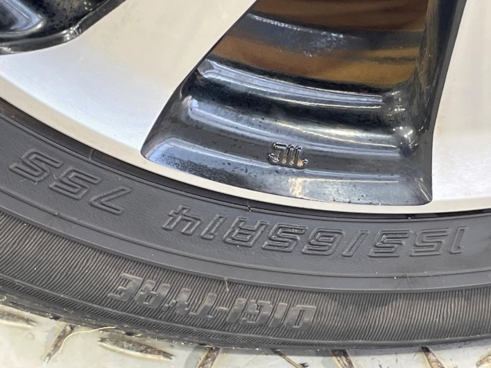 2018 Honda N-BOX CUSTOM DBA-JF3 (UW-69f066ec2a110)[21]