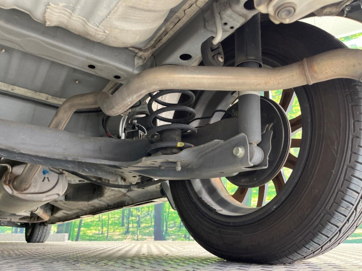 2018 Honda N-BOX CUSTOM DBA-JF3 (UW-69f066ec2a110)[9]