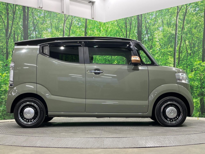 2018 Honda N-BOX Slash DBA-JF2 (UW-69f066ec33519)[12]