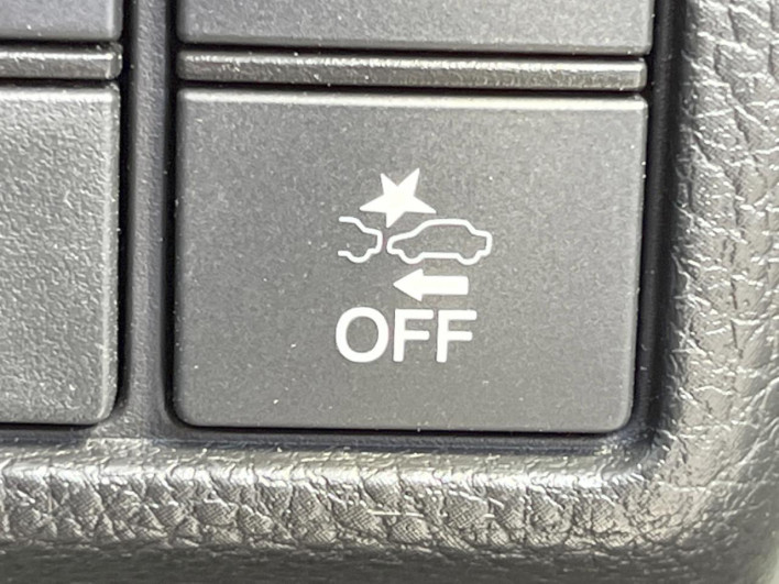 2018 Honda N-BOX CUSTOM DBA-JF3 (UW-69f066ed1e57c)[12]