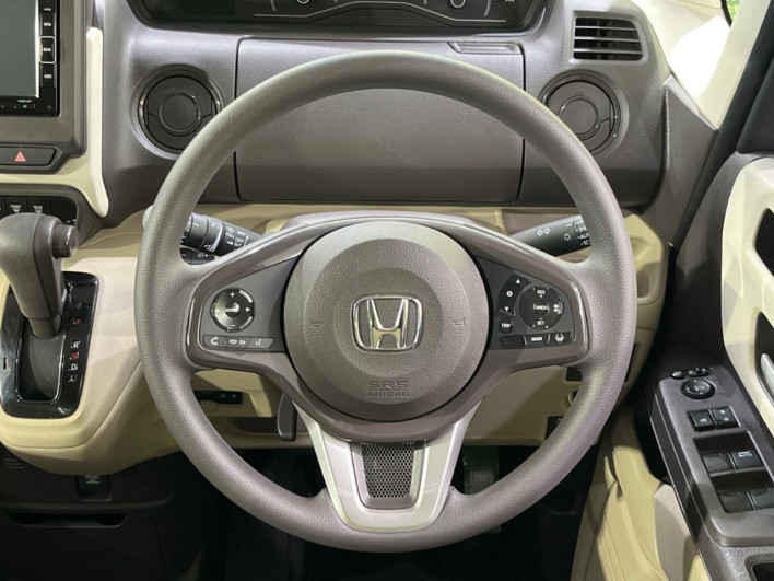 2019 Honda N-BOX DBA-JF3 (UW-69f066ee5b709)[28]