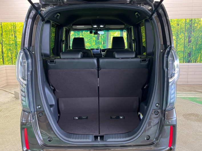 2017 Honda N-BOX CUSTOM DBA-JF3 (UW-69f066f027881)[12]